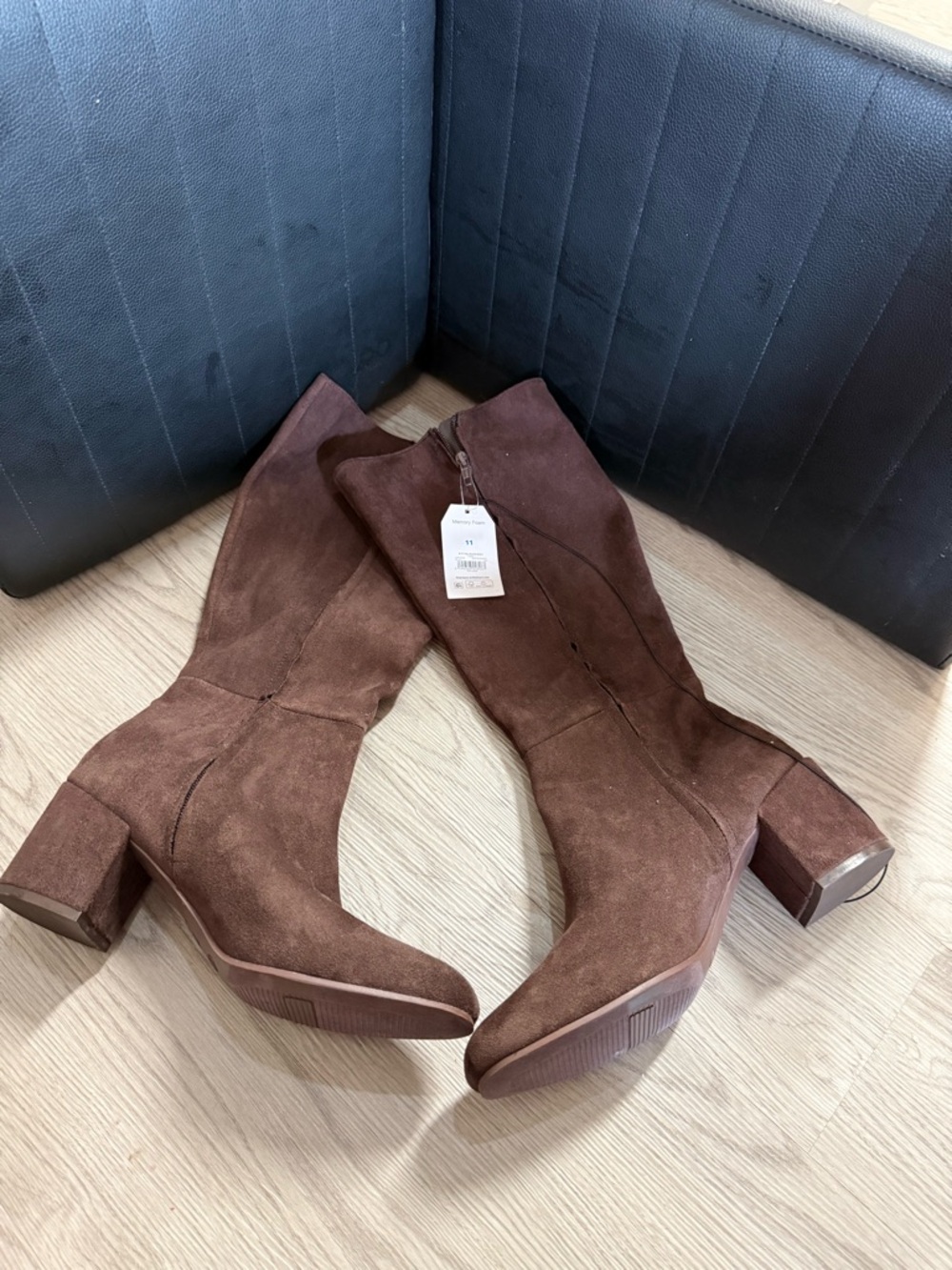 Time and Tru Women's Faux Suede Tall Block Heel Boots Sz 11